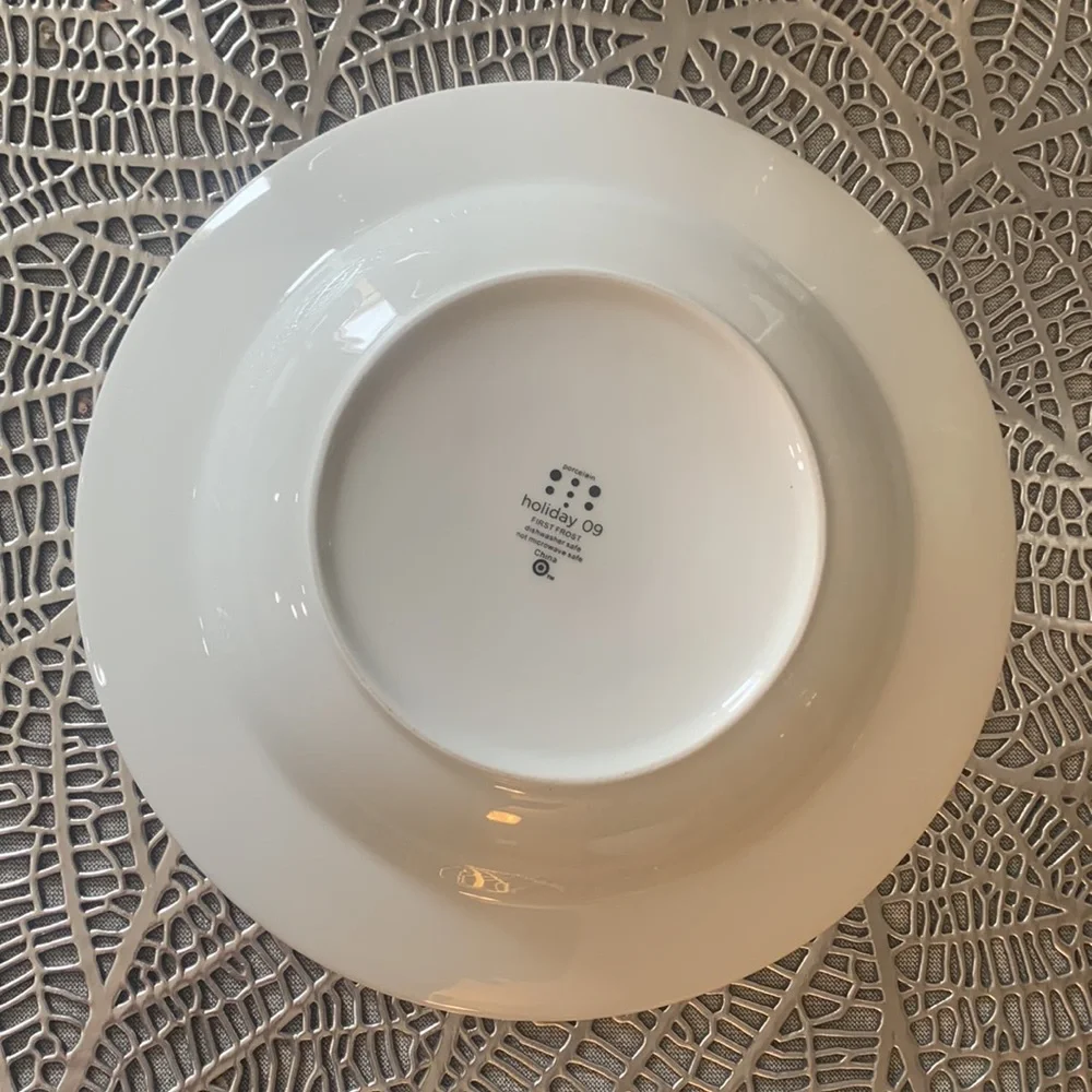 1 First Frost bowl from Target snowflake pattern